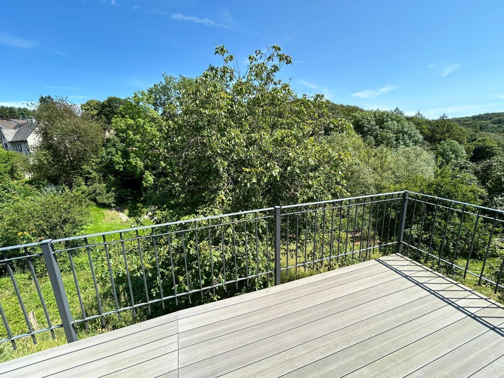 Forest Retreat- Serene 160M2 With Forest Views Wermelskirchen Exterior photo